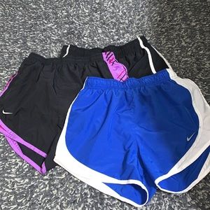 3 Nike running short